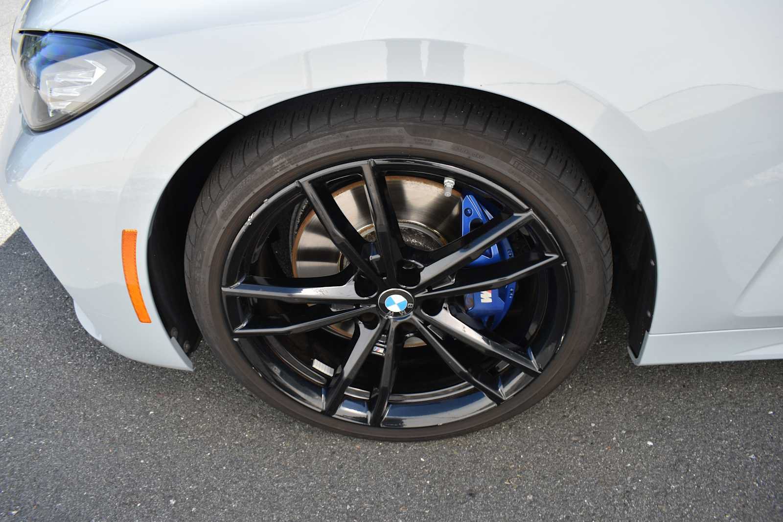 Used 2024 BMW 430i xDrive Coupe w/ M Sport Package AWD/4WD image 17