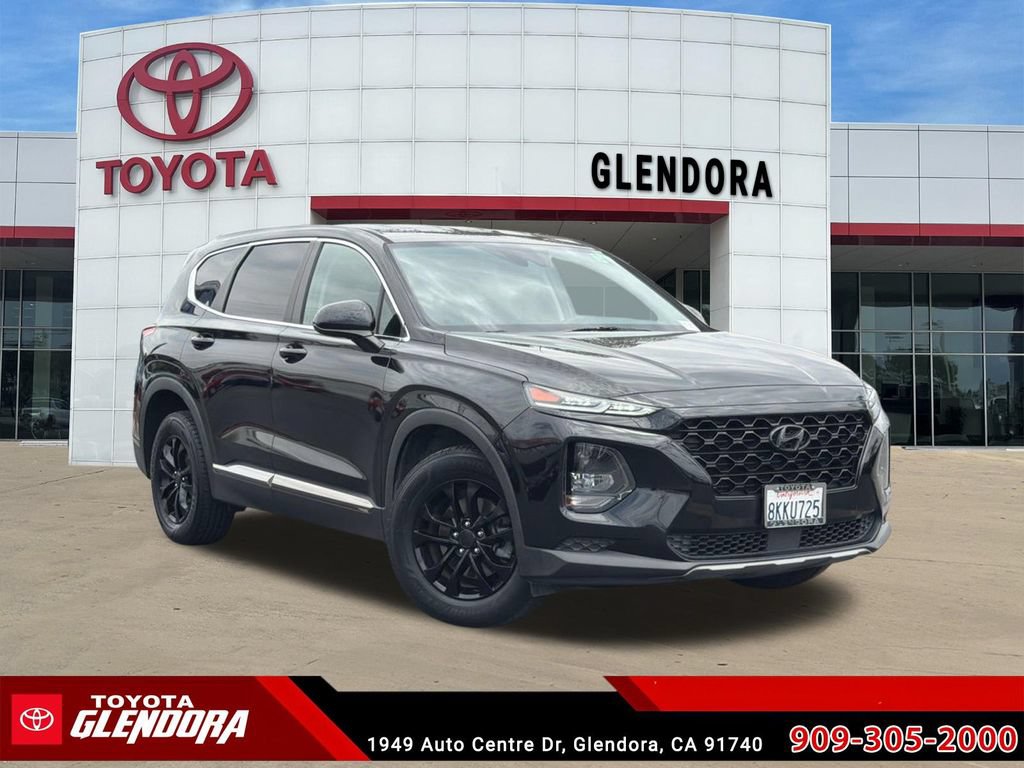 Used 2019 Hyundai Santa Fe SE FWD image 1