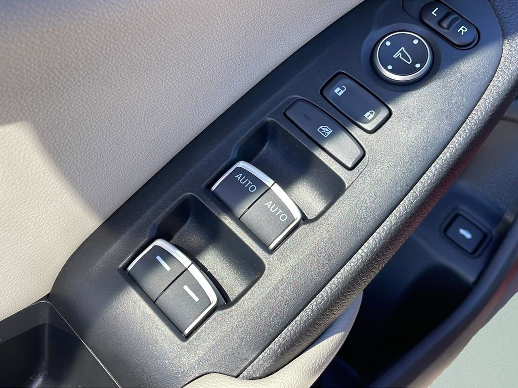 Used 2021 Honda Accord EX-L image 25