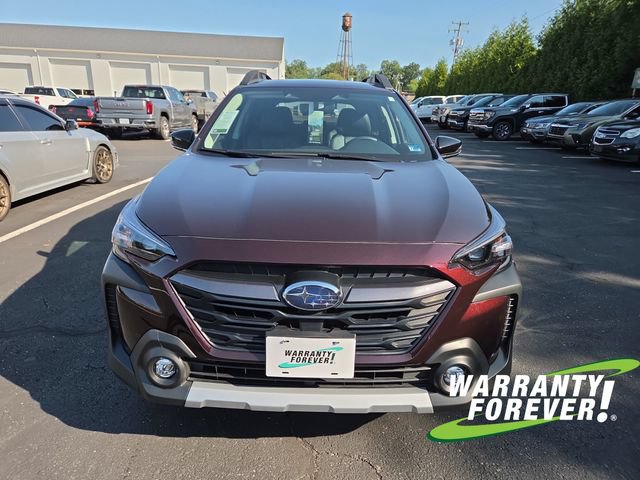 Used 2025 Subaru Outback Limited AWD/4WD image 2