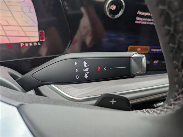 New 2025 Chevrolet Suburban Premier image 12