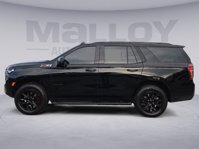 Used 2021 Chevrolet Tahoe Z71 w/ Luxury Package AWD/4WD image 2