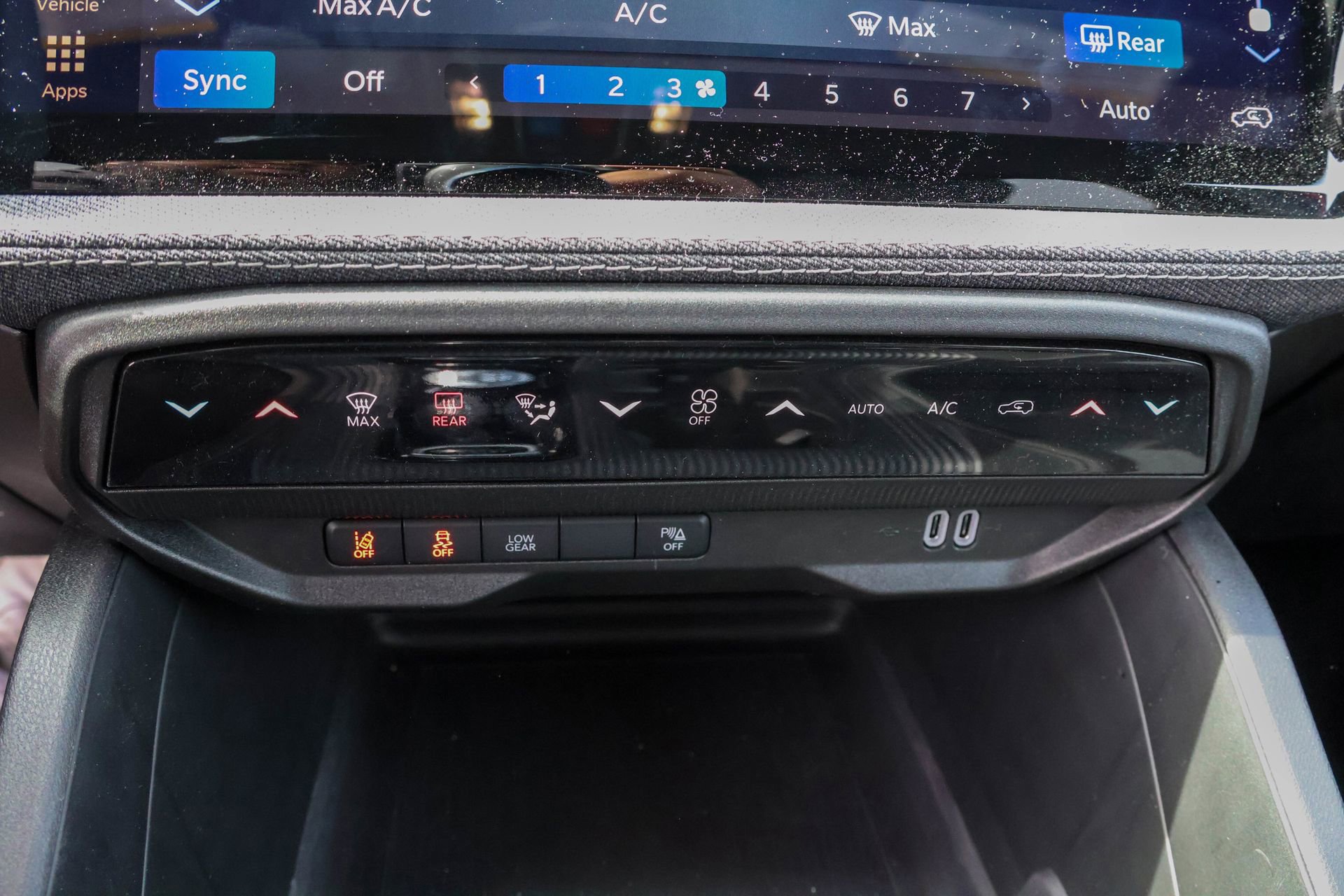 New 2026 Jeep Cherokee Laredo AWD/4WD image 21