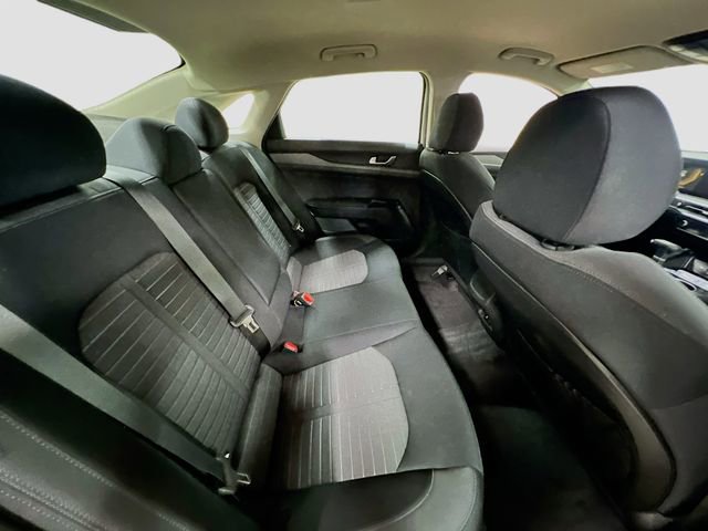 New 2026 Kia K5 LXS image 24