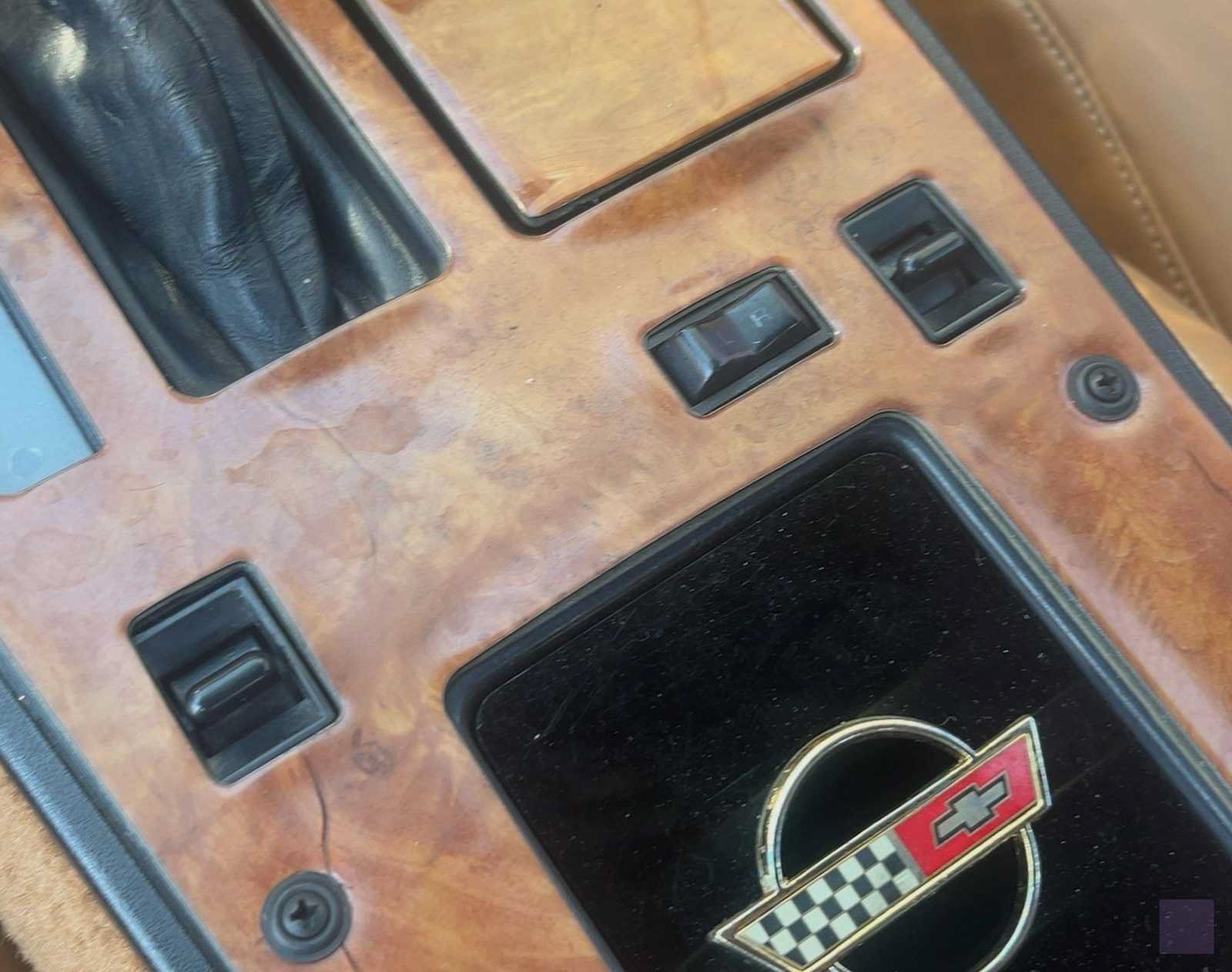 Used 1989 Chevrolet Corvette Convertible RWD image 22