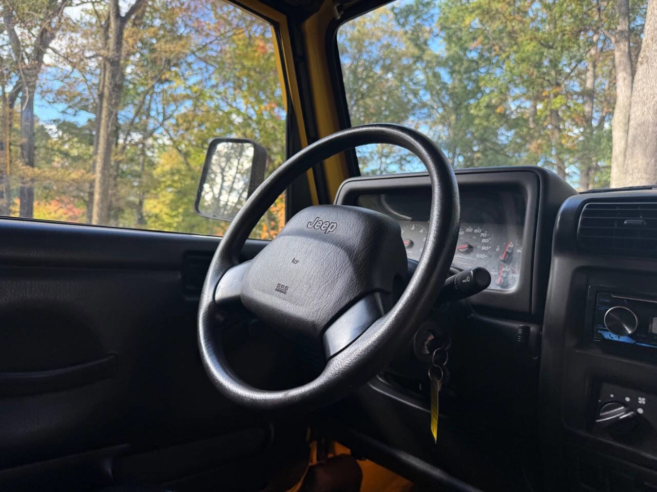 Used 2002 Jeep Wrangler SE image 26