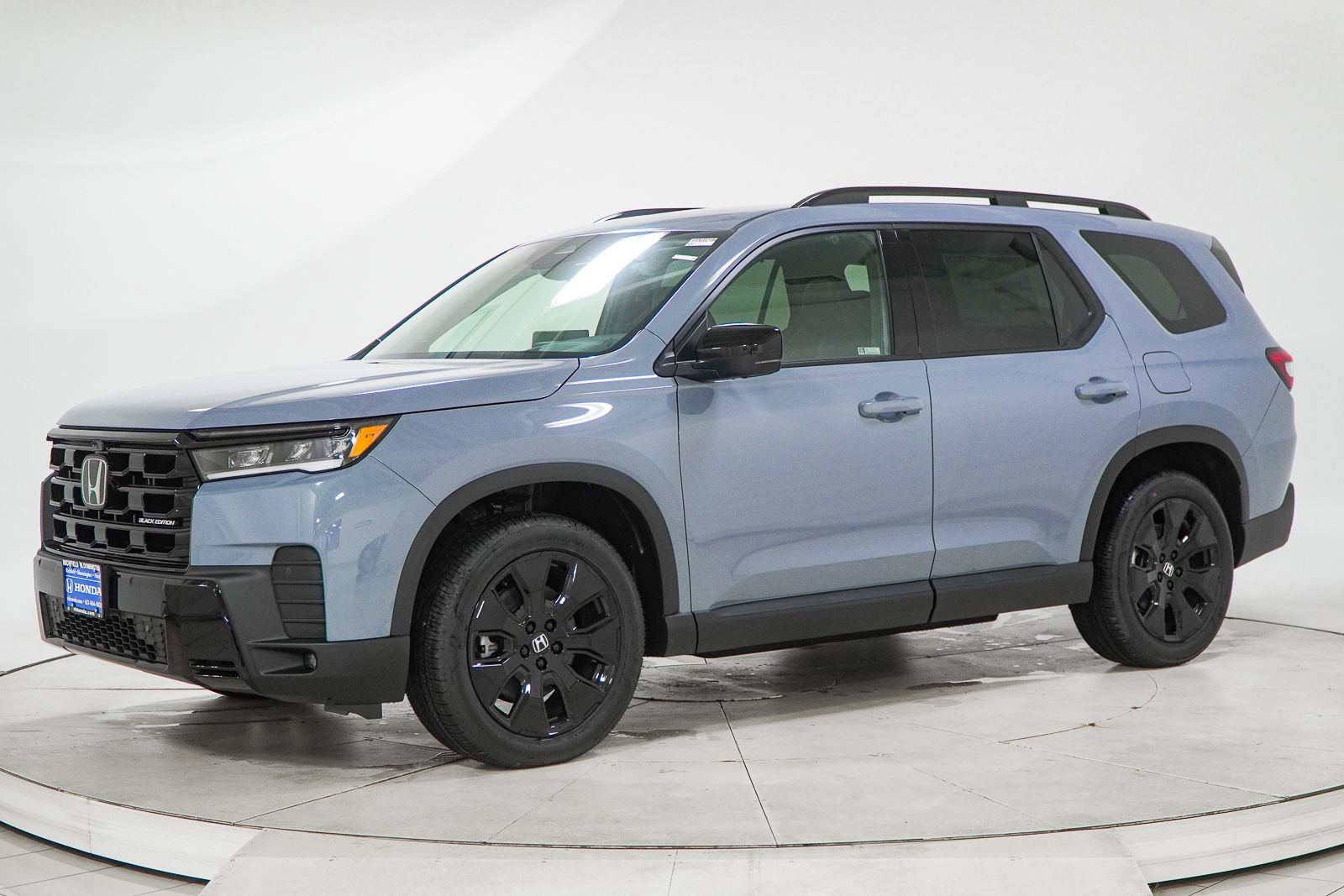 New 2026 Honda Pilot Black Edition image 4