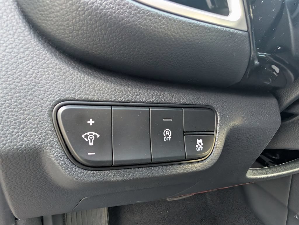 New 2026 Kia Seltos S AWD/4WD image 17
