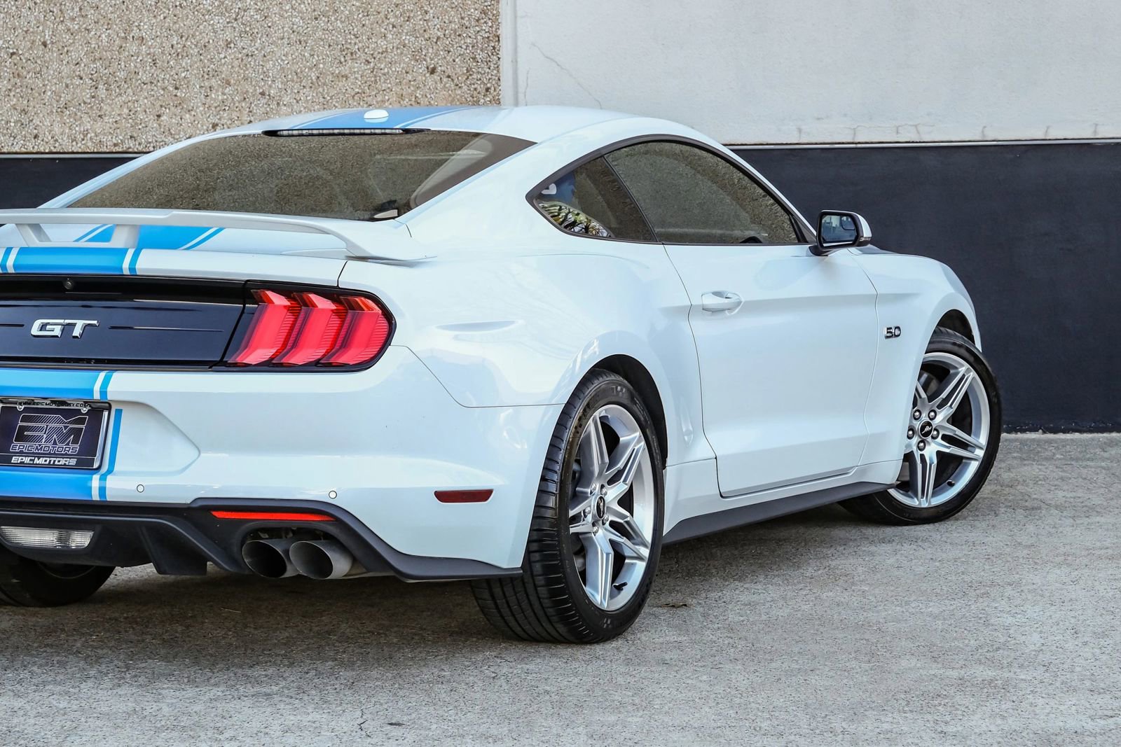 Used 2019 Ford Mustang GT Premium w/ GT Performance Package image 11