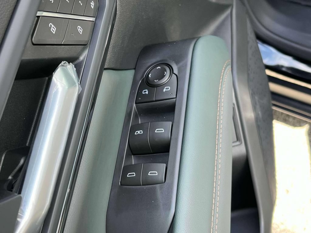 New 2026 GMC Terrain AT4 w/ Convenience Package III AWD/4WD image 20