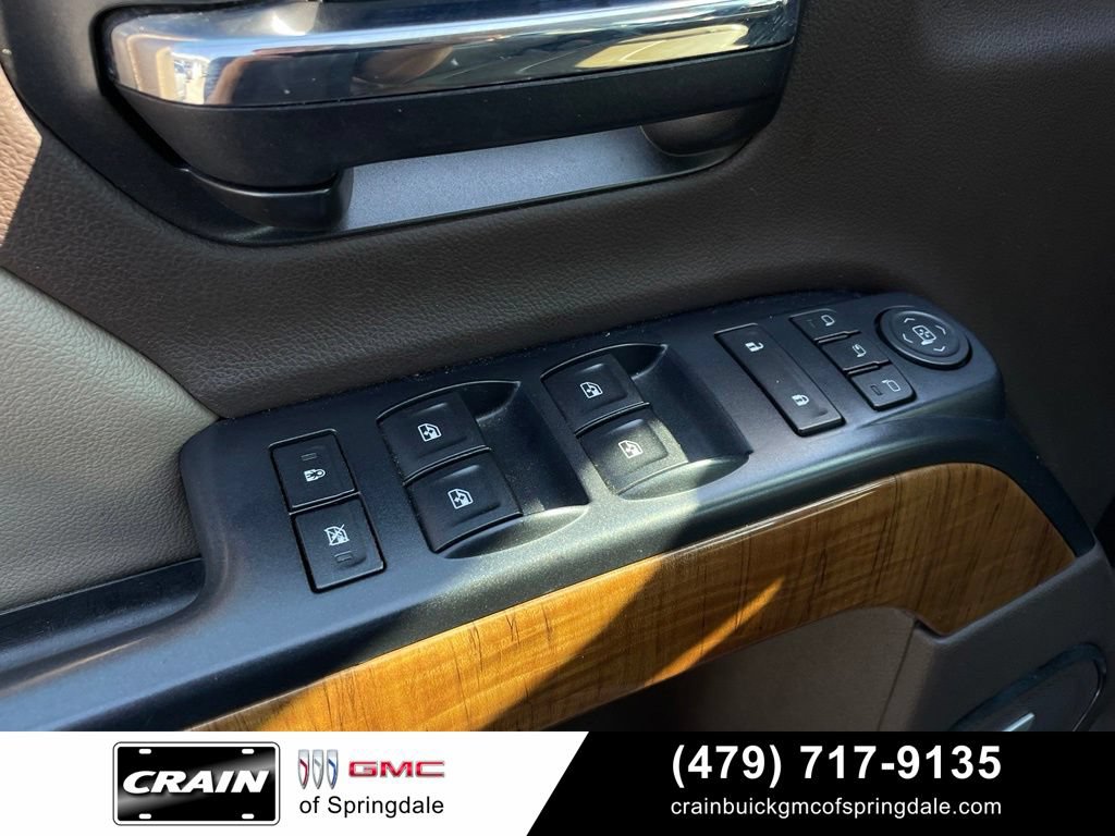 Used 2016 GMC Sierra 2500 SLT w/ Duramax Plus Package AWD/4WD image 12