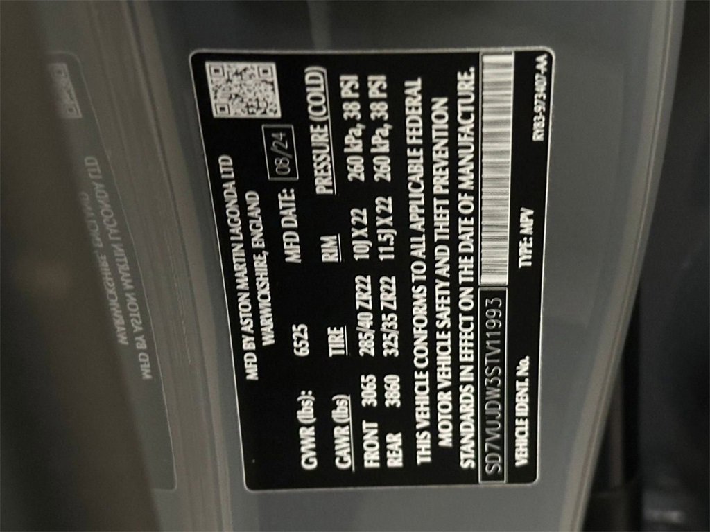 New 2025 Aston Martin DBX 707 image 39