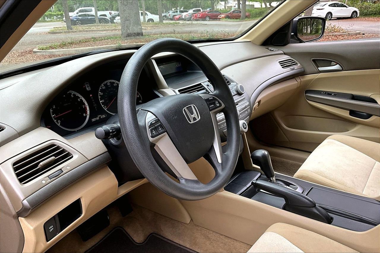 Used 2010 Honda Accord LX-P image 13