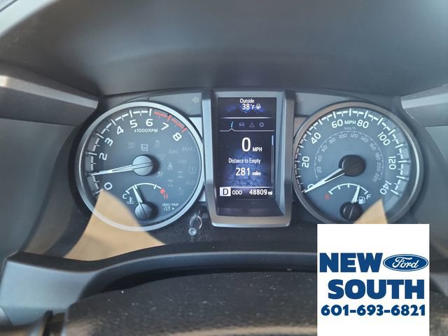 Used 2020 Toyota Tacoma TRD Sport image 11