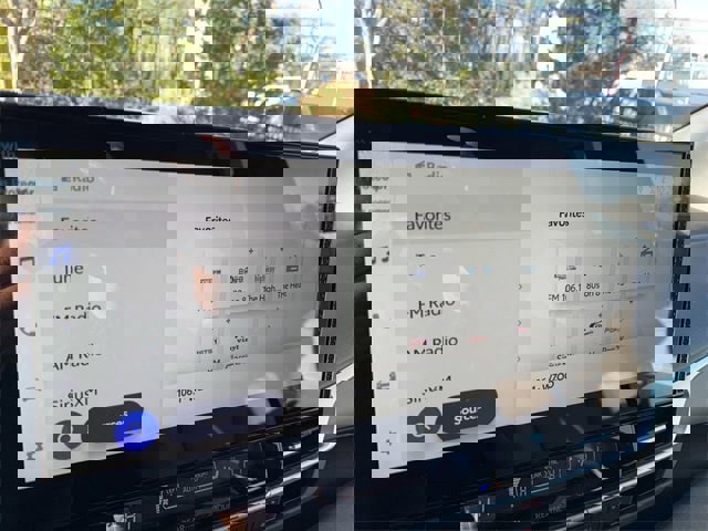 New 2026 Toyota Sienna XLE image 24