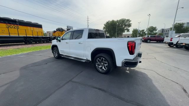 Used 2024 GMC Sierra 1500 SLT w/ SLT Premium Plus Package AWD/4WD image 6