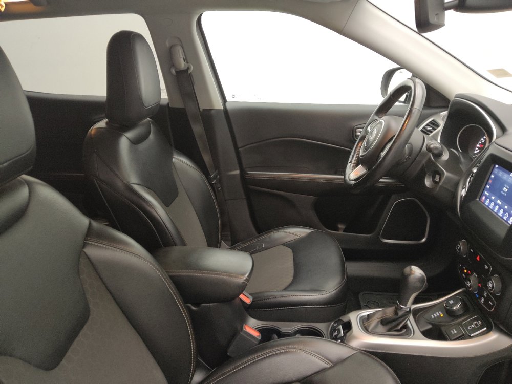 Used 2020 Jeep Compass Latitude w/ Popular Equipment Group image 21