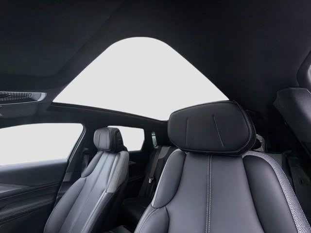 Certified 2024 Cadillac Lyriq Tech w/ Driver Assist Package RWD image 20