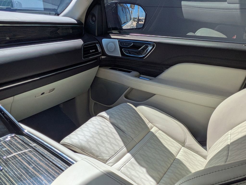 Certified 2023 Lincoln Navigator Black Label image 20