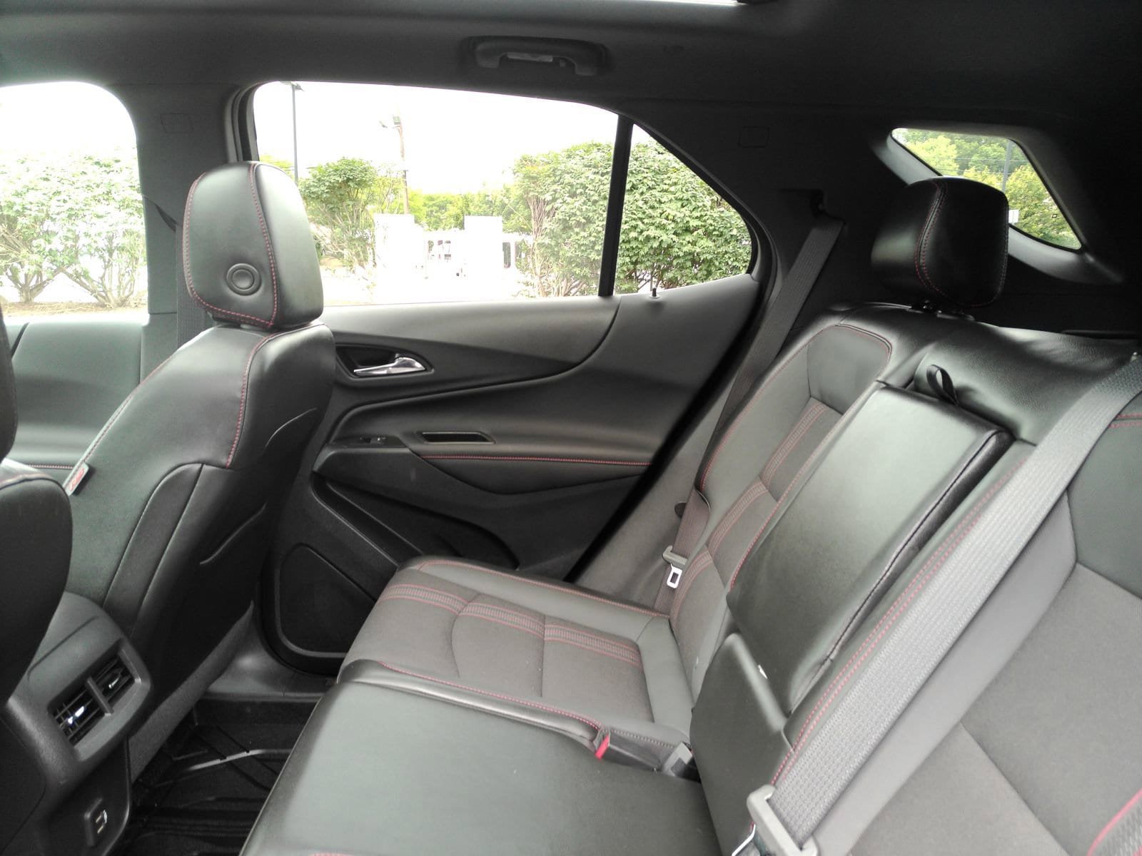 Certified 2023 Chevrolet Equinox RS AWD/4WD image 15