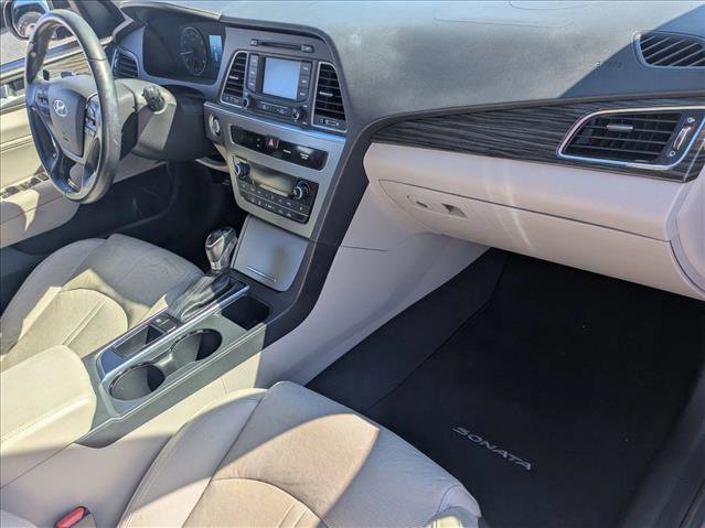 Used 2015 Hyundai Sonata Limited image 20