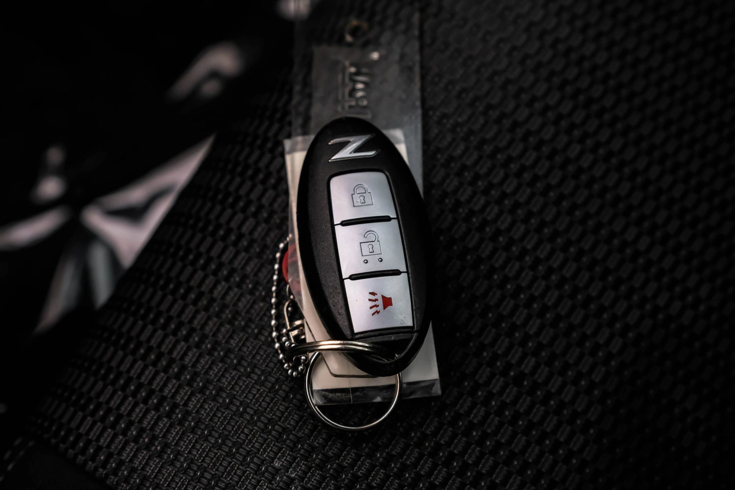 Used 2014 Nissan 370Z Roadster image 46