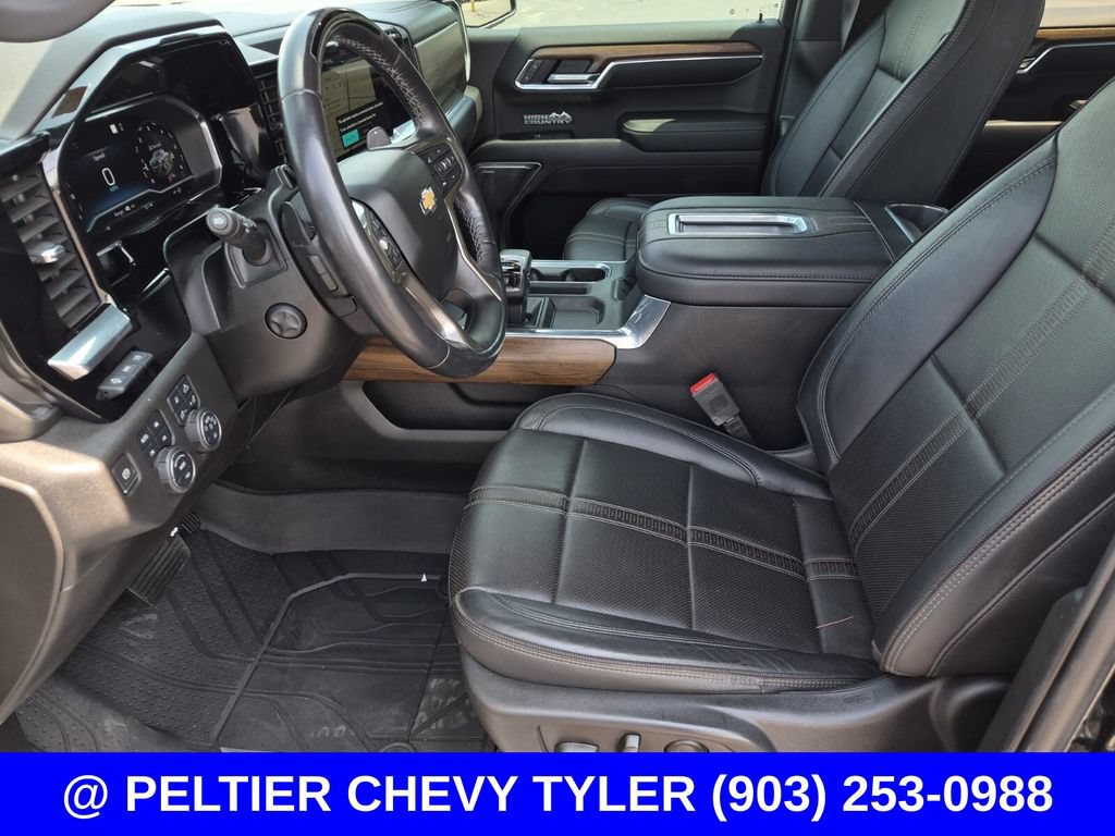 Used 2022 Chevrolet Silverado 1500 High Country w/ High Country Premium Package AWD/4WD image 36