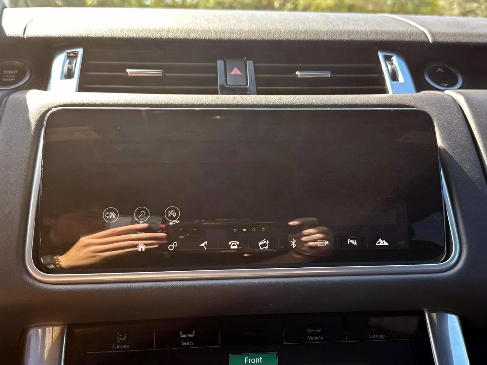 Used 2021 Land Rover Range Rover Sport HST image 17