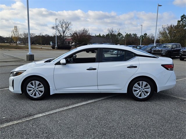 Used 2025 Nissan Sentra S image 4