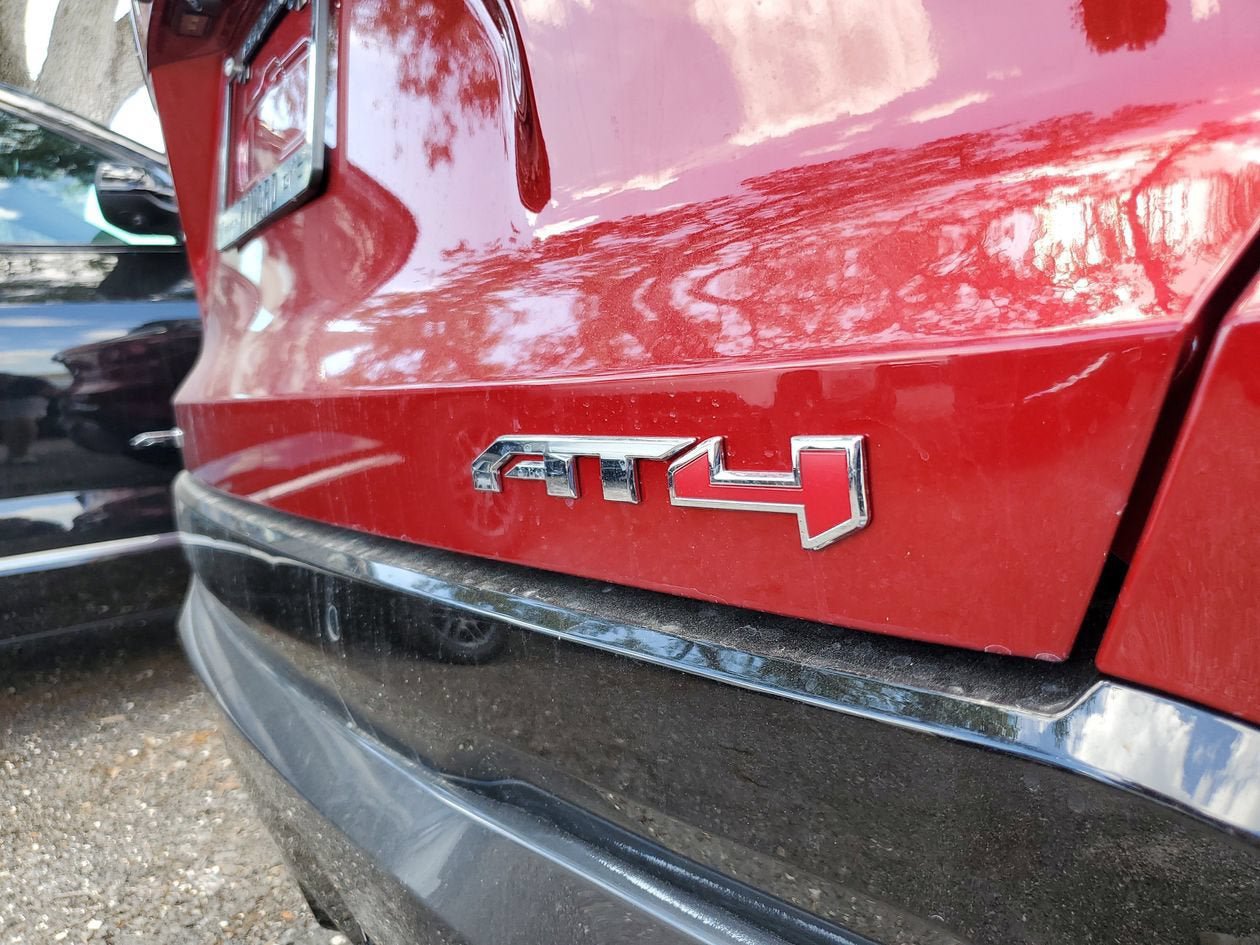 New 2026 GMC Terrain AT4 w/ Technology Package II AWD/4WD image 9