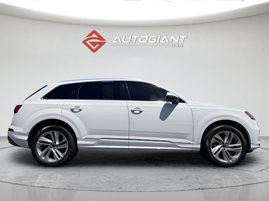 Used 2025 Audi Q7 3.0T Prestige AWD/4WD image 9