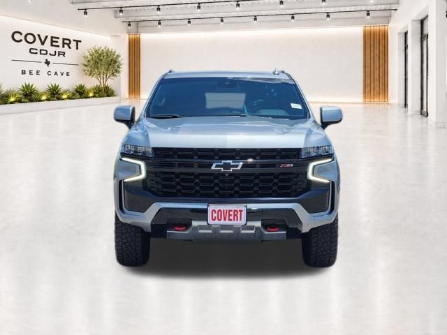 Used 2024 Chevrolet Tahoe Z71 w/ Luxury Package AWD/4WD image 3