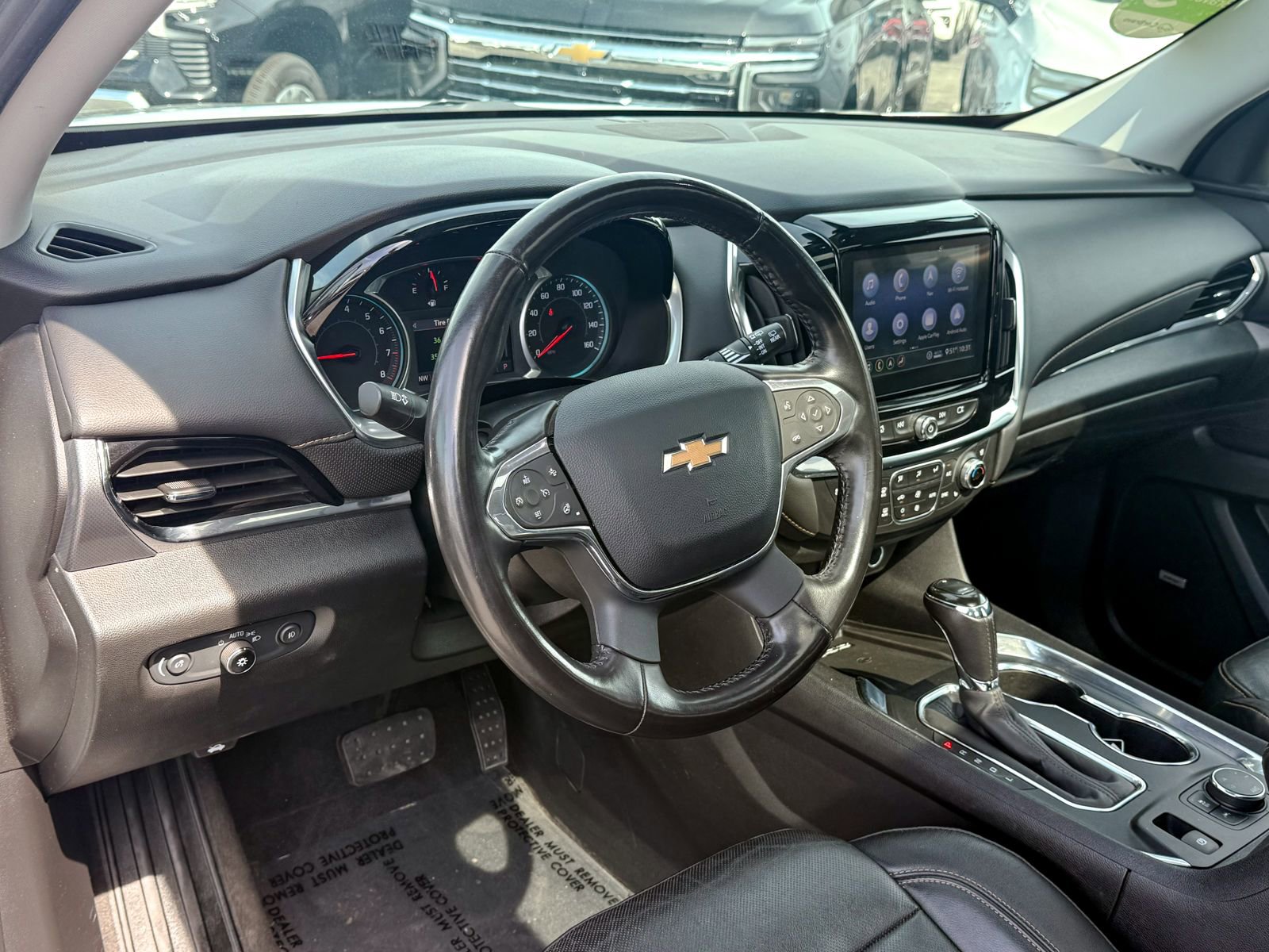Certified 2020 Chevrolet Traverse Premier w/ Redline Edition AWD/4WD image 17