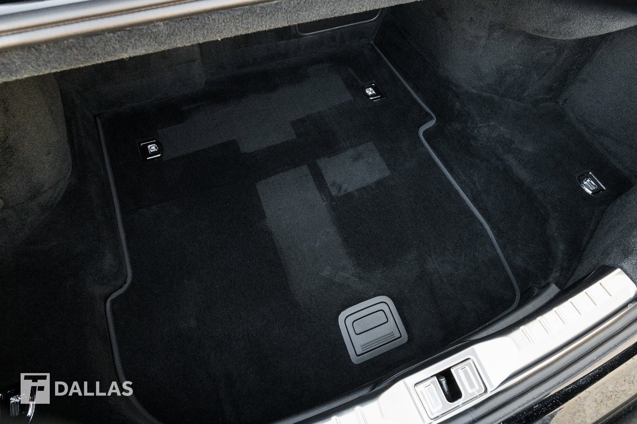 Used 2023 Bentley Continental GT V8 image 29