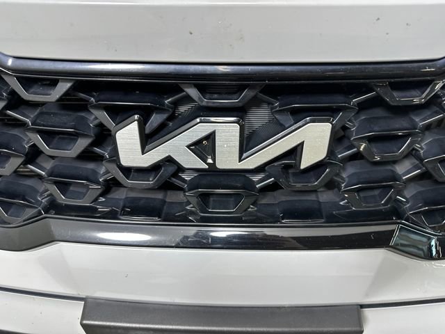 Used 2022 Kia Sorento SX image 16