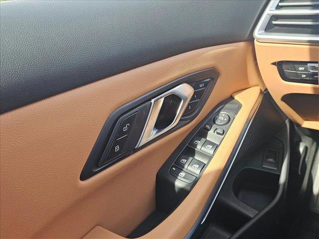 Certified 2025 BMW 330i Sedan image 23