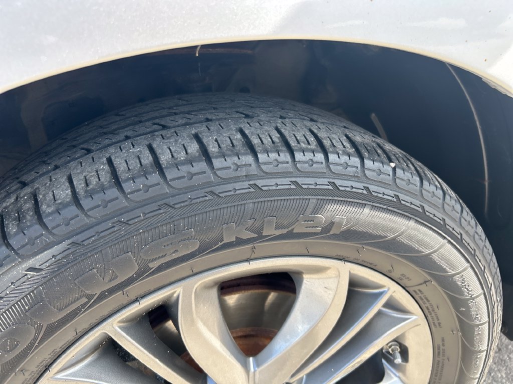 Used 2015 Hyundai Tucson SE AWD/4WD image 12