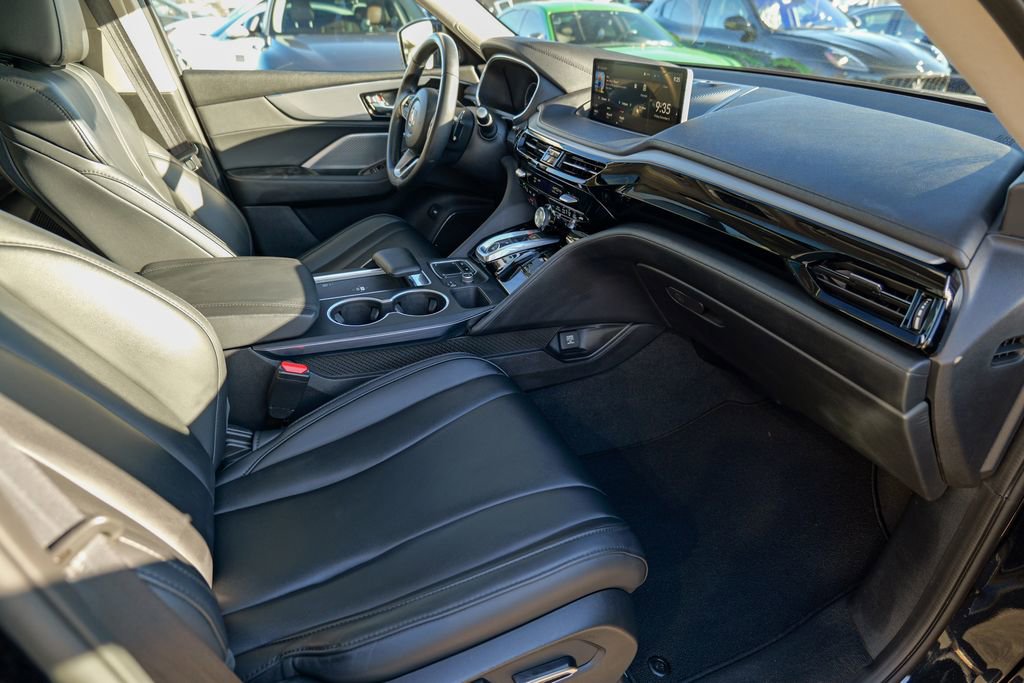 Used 2023 Acura MDX SH-AWD image 38