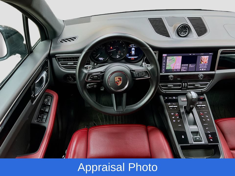 Certified 2023 Porsche Macan AWD/4WD image 24