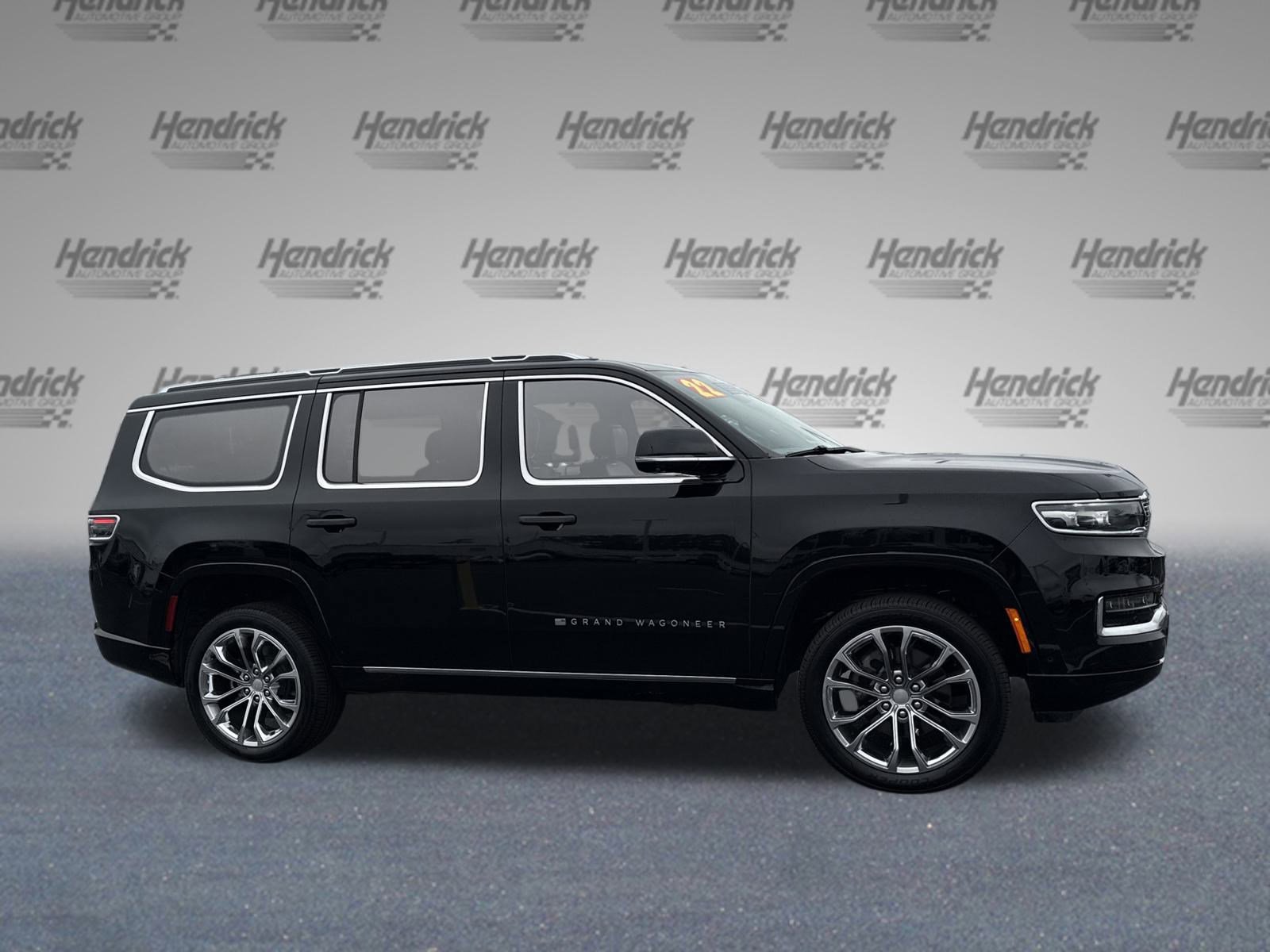 Used 2022 Jeep Grand Wagoneer Series II w/ Premium Group II image 11