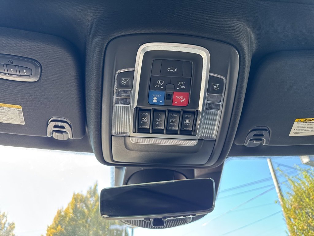 Used 2021 RAM 1500 Limited image 33