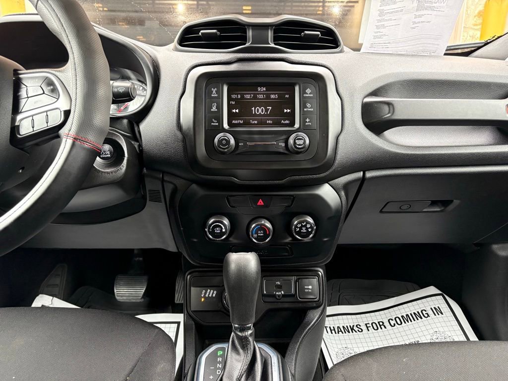 Used 2019 Jeep Renegade Sport image 29