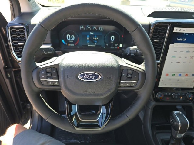 New 2025 Ford Ranger Lariat w/ FX4 Off-Road Package image 23