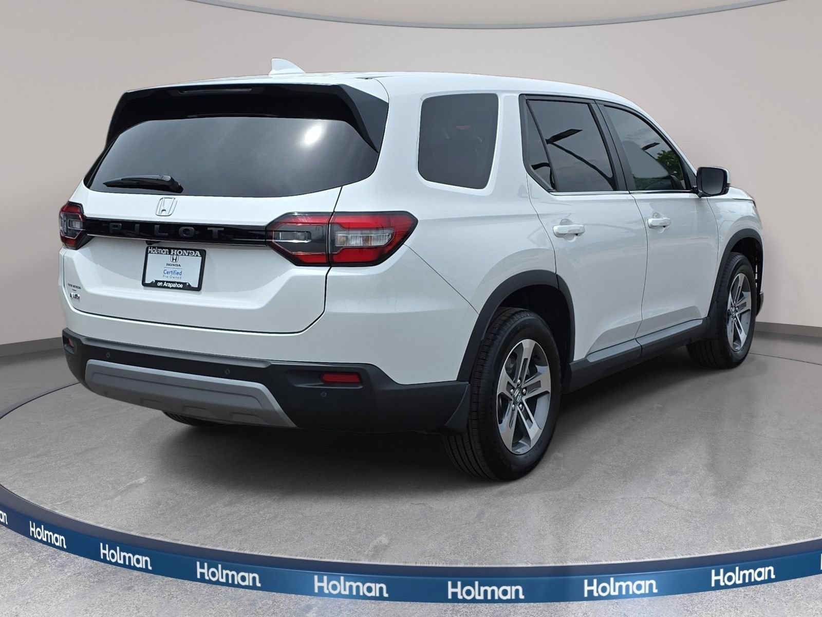 Certified 2025 Honda Pilot EX-L image 5