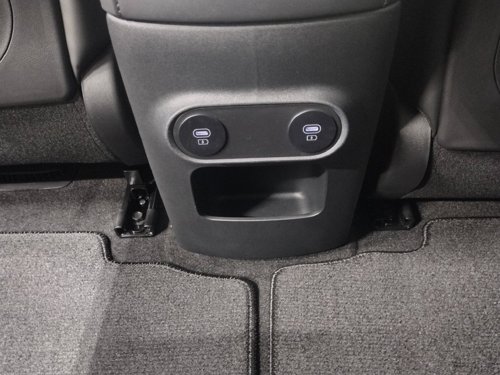 New 2027 Hyundai Ioniq 5 SEL AWD/4WD image 33