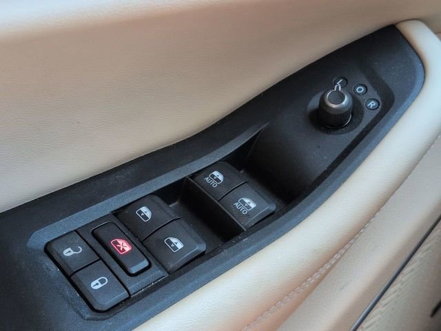 Used 2021 Jeep Grand Cherokee L Limited w/ Luxury Tech Group II image 27