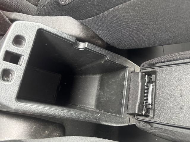 Used 2018 Jeep Renegade Latitude image 25