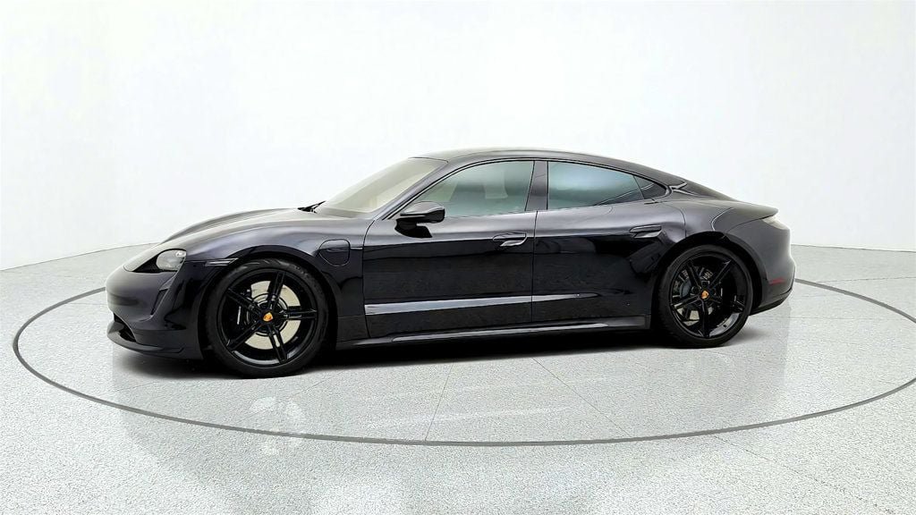 Used 2021 Porsche Taycan AWD/4WD image 8