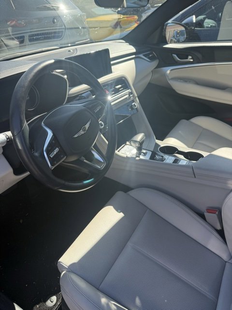 Used 2024 Genesis G70 2.5T image 13