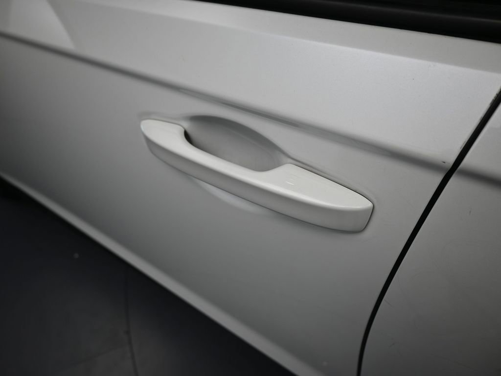 Used 2023 Honda Accord EX image 36